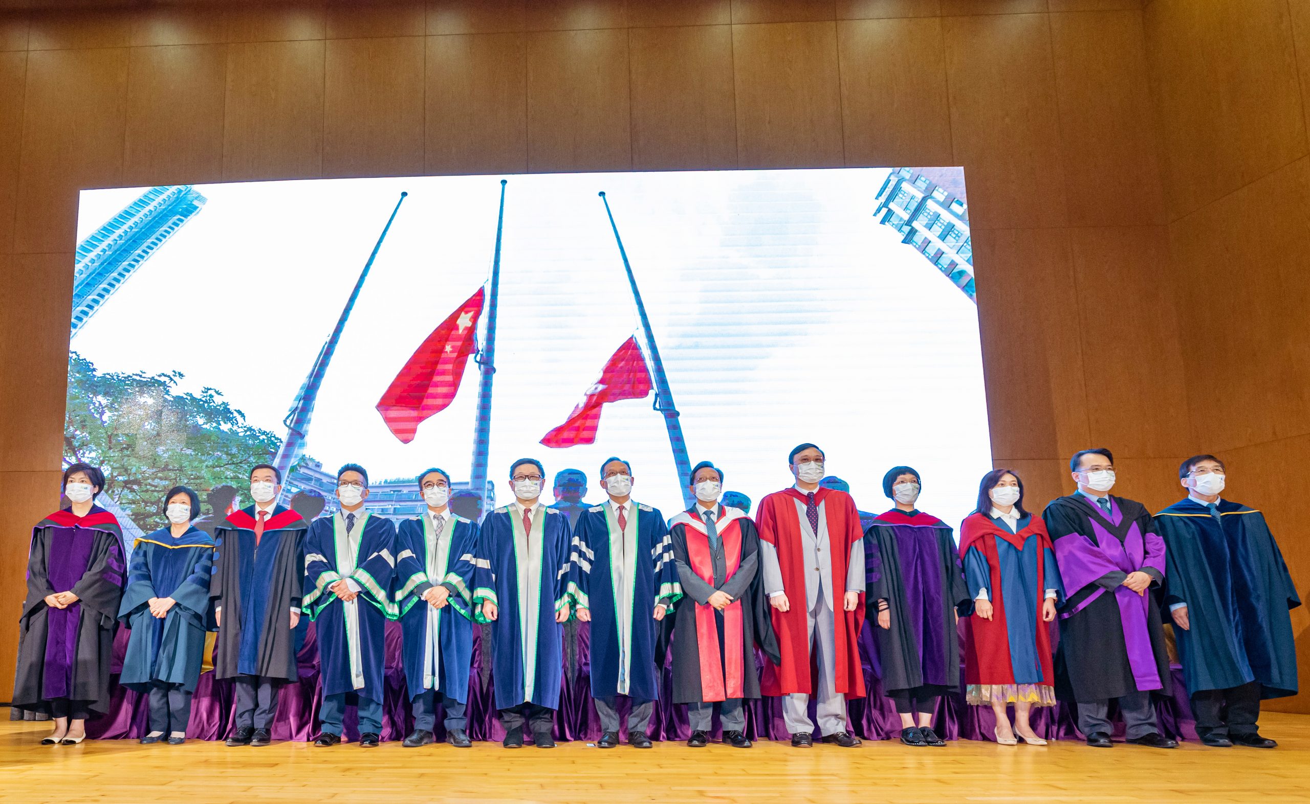 Senior management of the University attend the 2022 Inauguration Ceremony for New Students.