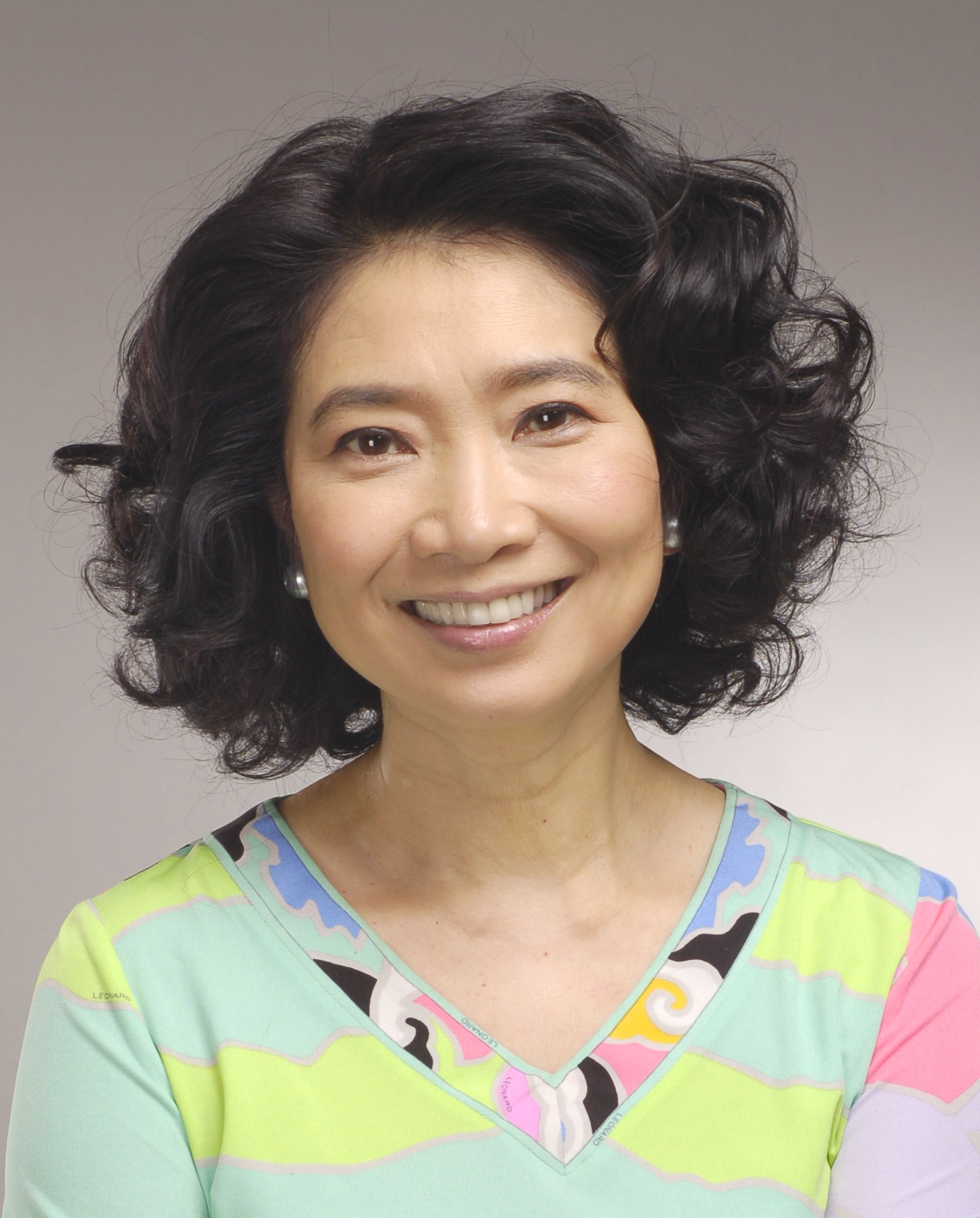 Mrs Nellie Fong Wong Kut-man, GBS, JP ( <em>Doctor of Social Sciences, honoris causa</em>)